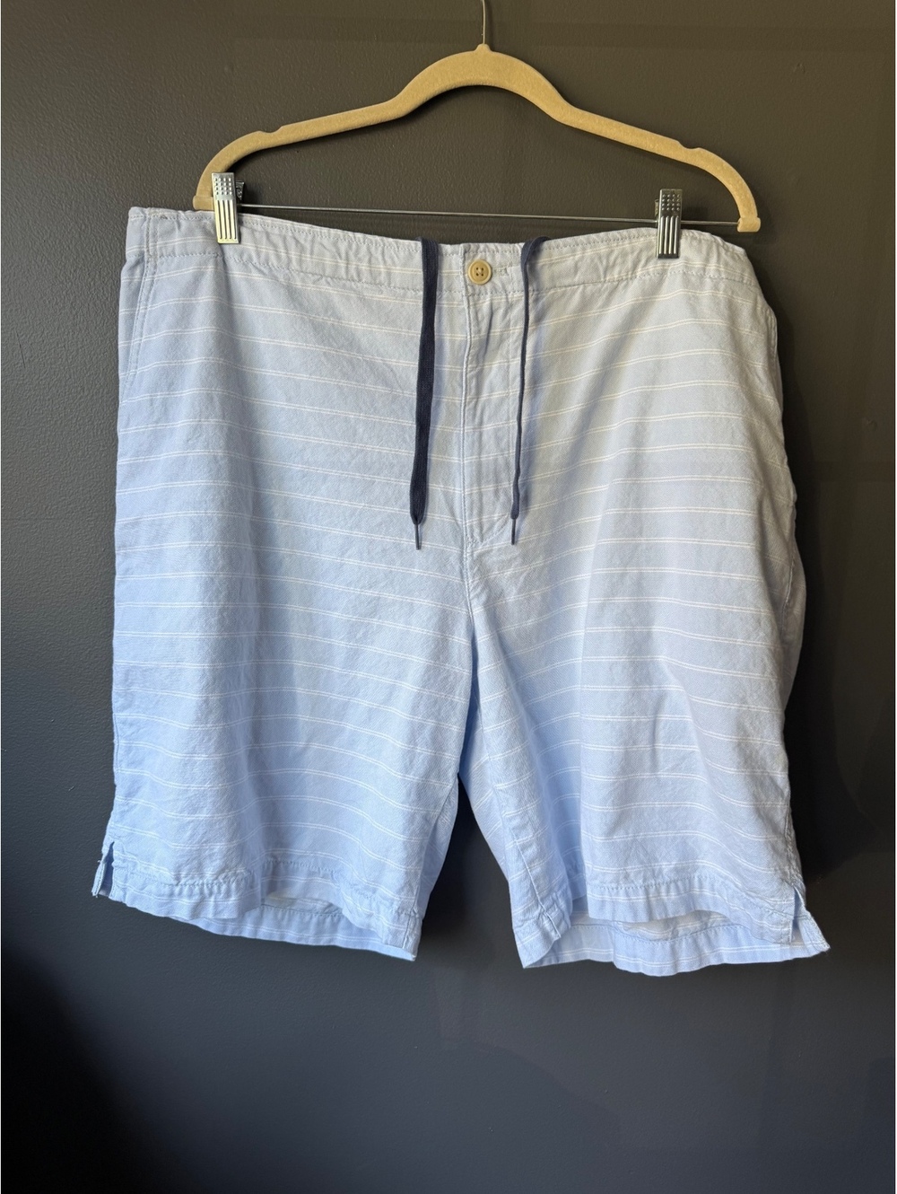 IZOD Saltwater Light Blue Striped Cotton Bermuda Shorts Size 42